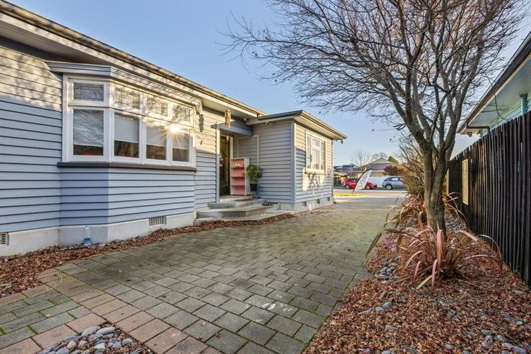 Photo of property in 162 Clarence Street, Riccarton, Christchurch, 8011