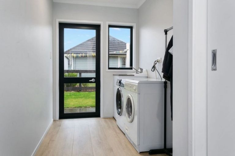 Photo of property in 125 Saint Kilda Road, Cambridge, 3434