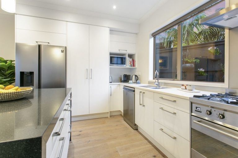 Photo of property in 14 Toheroa Street, Hobsonville, Auckland, 0616