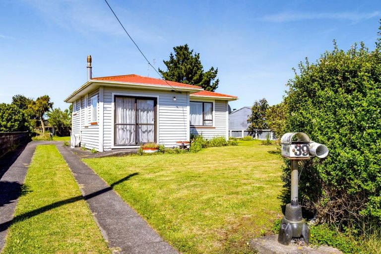 Photo of property in 139 Celia Street, Stratford, 4332