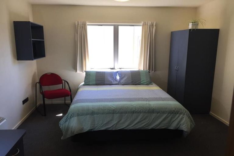 Photo of property in 1-67/4 Sussex Street, Mount Cook, Wellington, 6021