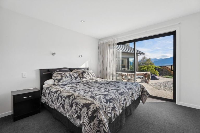 Photo of property in 15 Mckellar Drive, Jacks Point, Queenstown, 9371