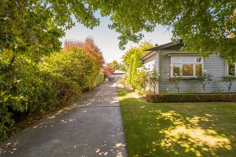Photo of property in 30 Hinemoa Street, Spreydon, Christchurch, 8024