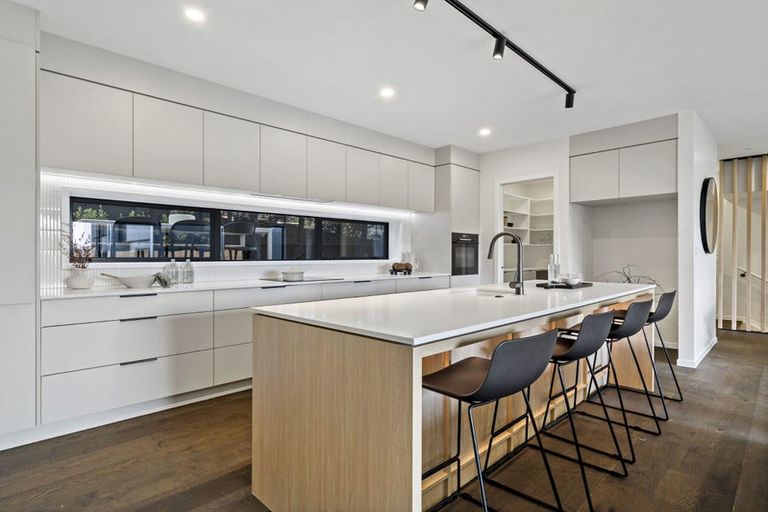 Photo of property in 6 Stockade View Lane, Howick, 2014