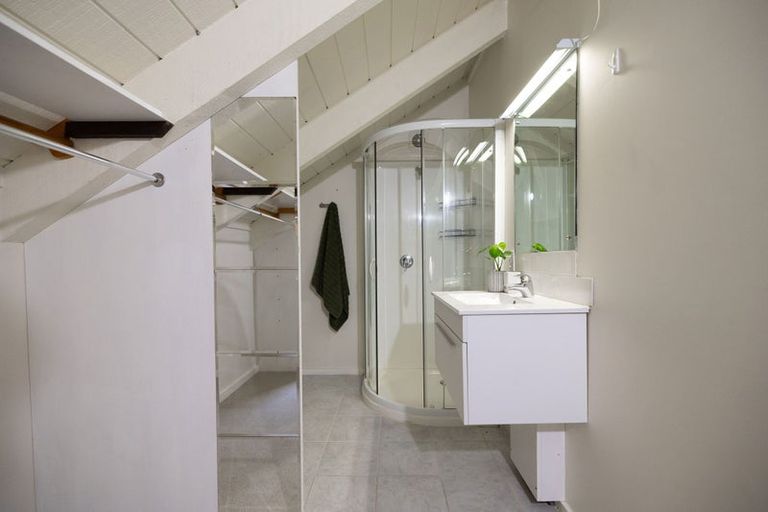 Photo of property in 257 Fernhill Road, Sunshine Bay, Queenstown, 9300