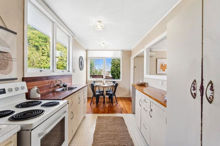 Photo of property in 22 Caxton Street, Onekawa, Napier, 4110