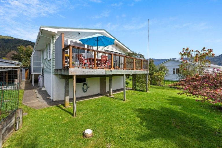Photo of property in 62 Main Rd Havelock, Havelock, 7100