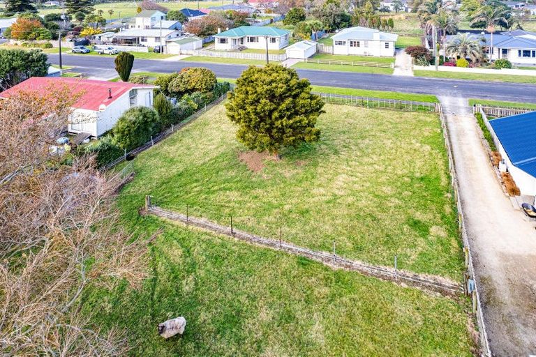 Photo of property in 6 Hussey Street, Waverley, 4510