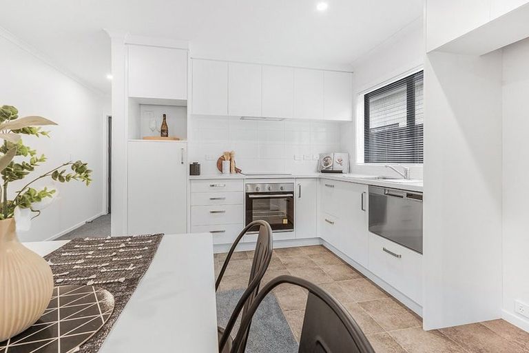 Photo of property in 9u4 Beverley Crescent, Hillcrest, Hamilton, 3216