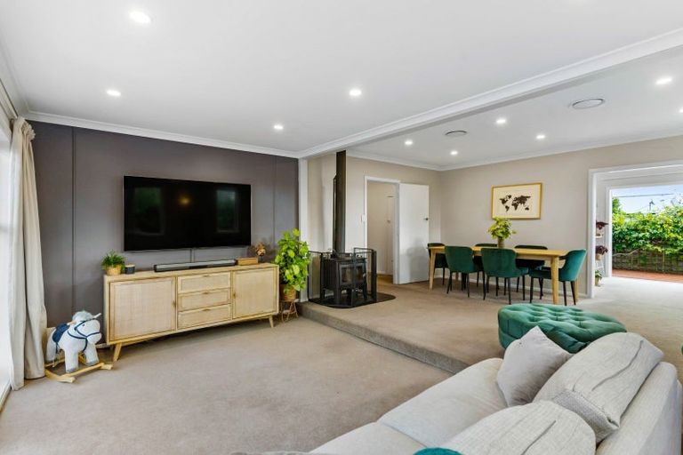 Photo of property in 4b Lancaster Road, Beach Haven, Auckland, 0626
