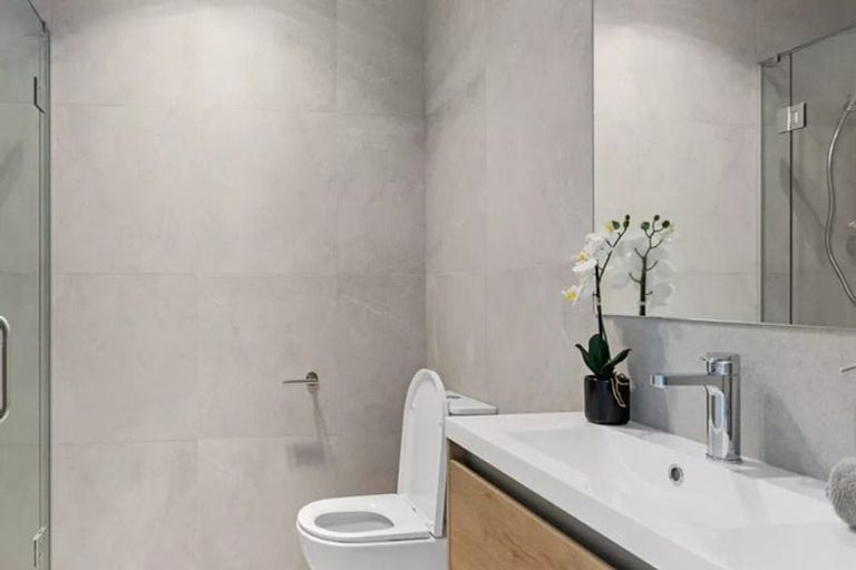 Photo of property in 6f Te Awapu Crescent, Takanini, 2112