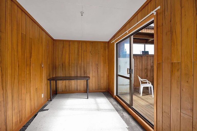 Photo of property in 57 Castle Street, Eltham, 4322