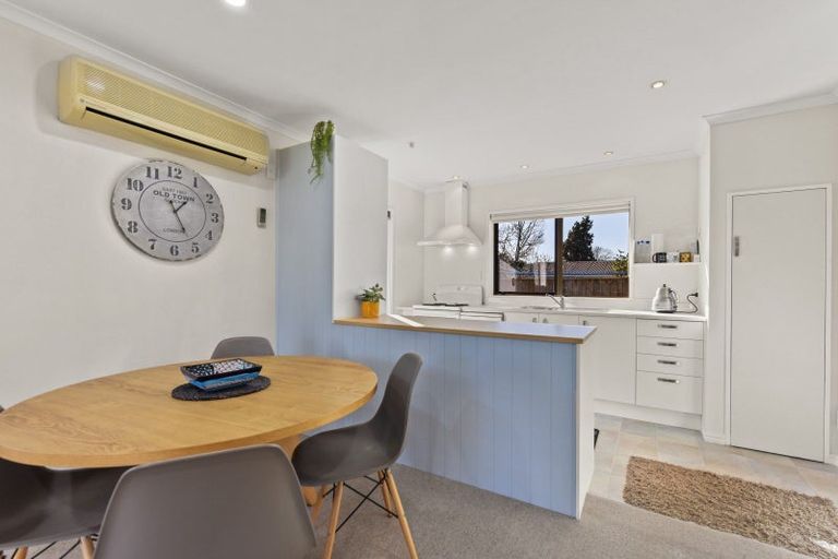 Photo of property in 2/2 Langbein Street, Stoke, Nelson, 7011