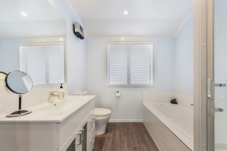 Photo of property in 35 Berryfield Drive, Richmond, 7020