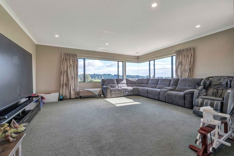 Photo of property in 282 Wortley Road, Waiongana, New Plymouth, 4373