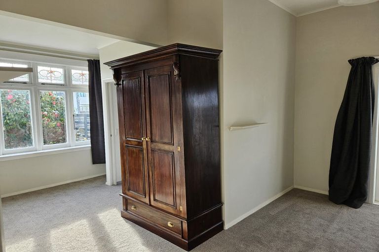 Photo of property in 58 Hautana Street, Woburn, Lower Hutt, 5010