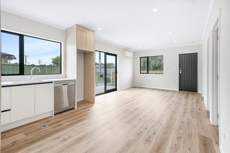 Photo of property in 1/6 Michael Avenue, Dinsdale, Hamilton, 3204