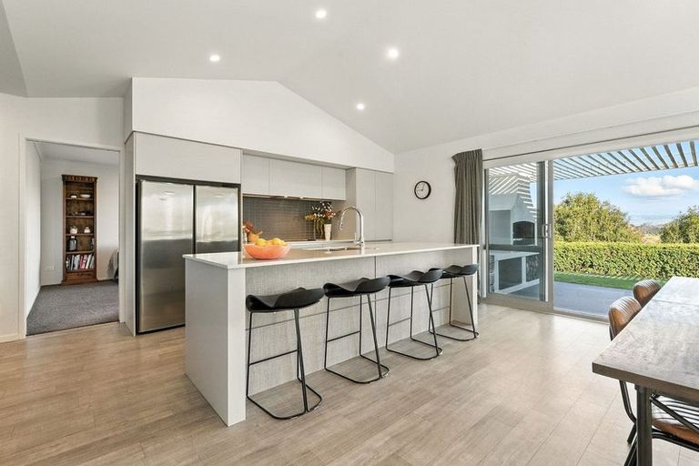 Photo of property in 36 Mervyn Place, Ohauiti, Tauranga, 3112