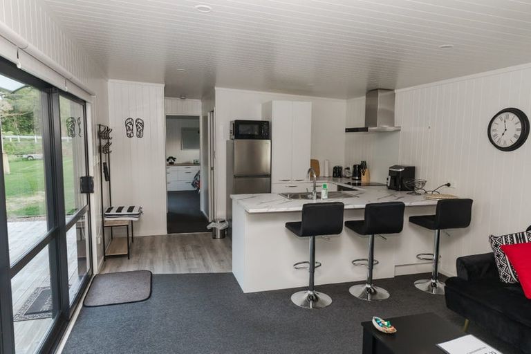 Photo of property in 261 Paparata Road, Bombay, 2675