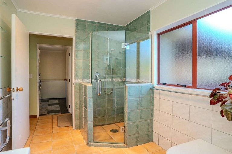 Photo of property in 11 Rangitane Loop Road, Kerikeri, 0294
