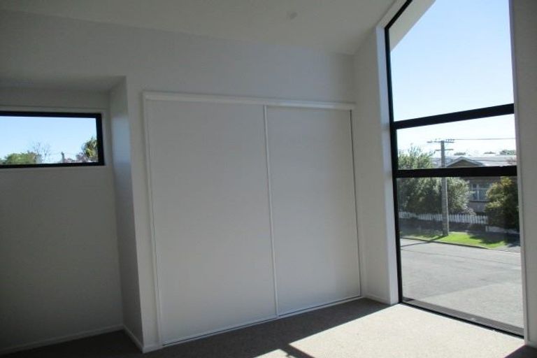 Photo of property in 121a Packe Street, Edgeware, Christchurch, 8013