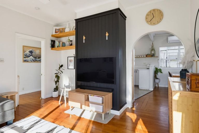Photo of property in 18 Marsden Road, Stoke, Nelson, 7011