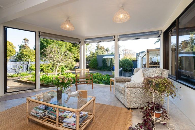 Photo of property in 33 Haumoana Road, Haumoana, 4102