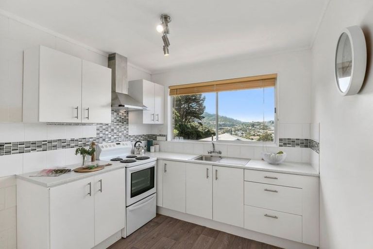 Photo of property in 7a Randolph Road, Crofton Downs, Wellington, 6035