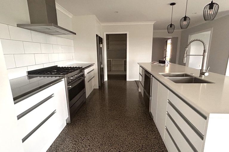 Photo of property in 12 Longbow Terrace, Flagstaff, Hamilton, 3210