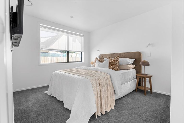 Photo of property in 42 Vardon Road, St Andrews, Hamilton, 3200
