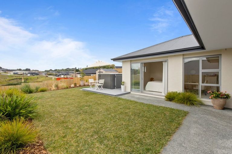 Photo of property in 37 Fairwater Road, Warkworth, 0910