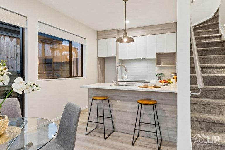 Photo of property in 79a Granville Drive, Massey, Auckland, 0614