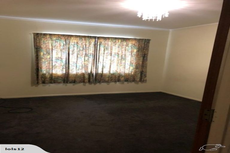 Photo of property in 1/65 Glendale Road, Glen Eden, Auckland, 0602