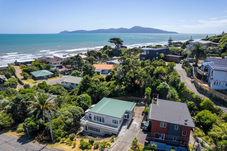 Photo of property in 3a Jeep Road, Raumati South, Paraparaumu, 5032