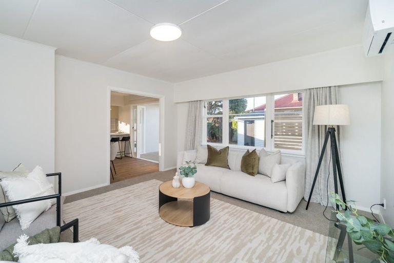 Photo of property in 18 Ashford Avenue, Hokowhitu, Palmerston North, 4410