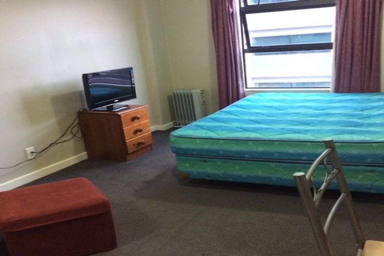 Photo of property in Aitken Street Apartments, 410/5 Aitken Street, Thorndon, Wellington, 6011