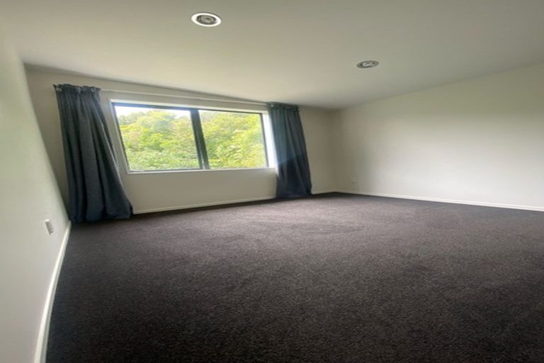 Photo of property in 69u7 Sheridan Terrace, Johnsonville, Wellington, 6037