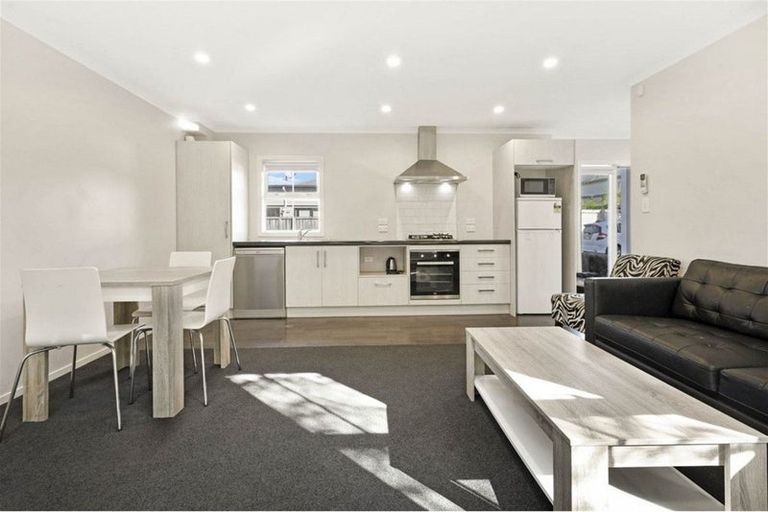 Photo of property in 79u3 Carrington Avenue, Silverdale, Hamilton, 3216