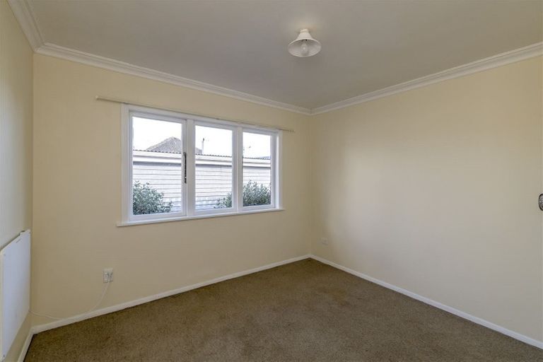 Photo of property in 4 Freyberg Street, Levin, 5510