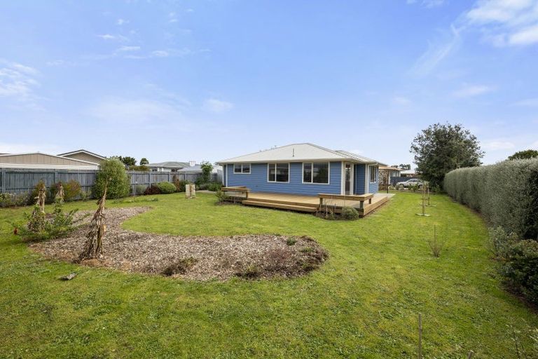 Photo of property in 9 Manuka Place, Hawera, 4610