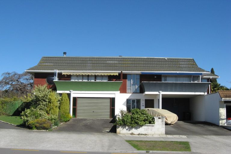 Photo of property in 140 Te Mata Road, Havelock North, 4130