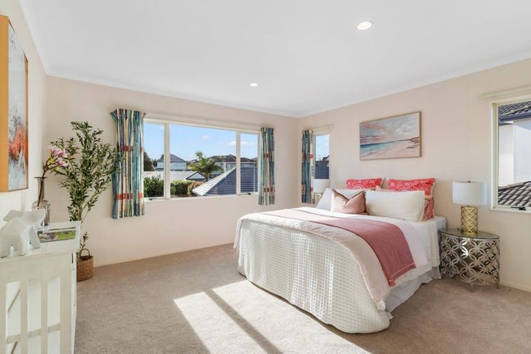 Photo of property in 81a Meadowland Drive, Somerville, Auckland, 2014