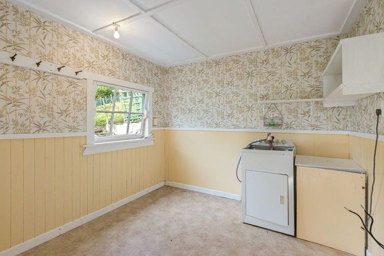 Photo of property in 18 Bennett Street, Port Albert, Wellsford, 0973