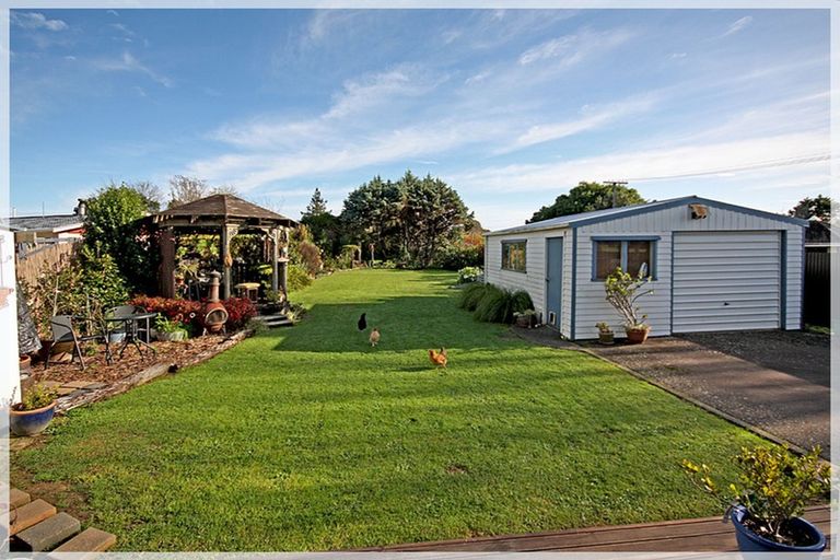 Photo of property in 30 The Avenue, Levin, 5510