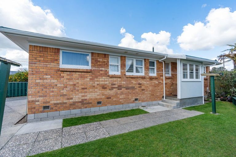 Photo of property in 49 Garden Heights Avenue, Glenview, Hamilton, 3206