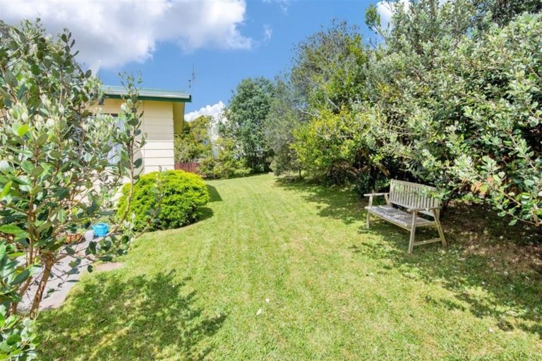 Photo of property in 6 Don Buck Road, Massey, Auckland, 0614