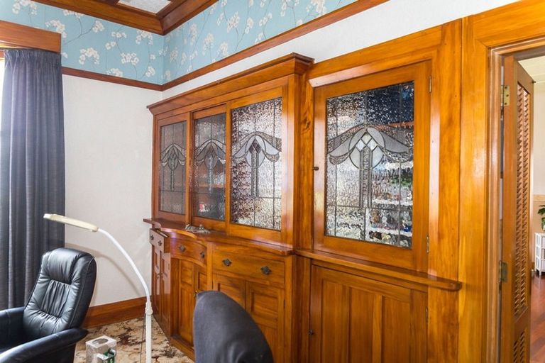 Photo of property in 39 Guy Street, Dannevirke, 4930