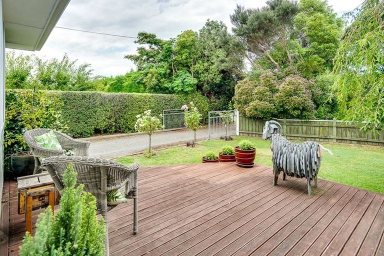 Photo of property in 1942 Pakowhai Road, Pakowhai, Napier, 4183