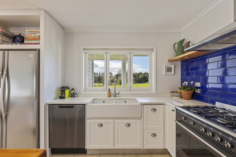 Photo of property in 369 Tariki Road, Ratapiko, 4390