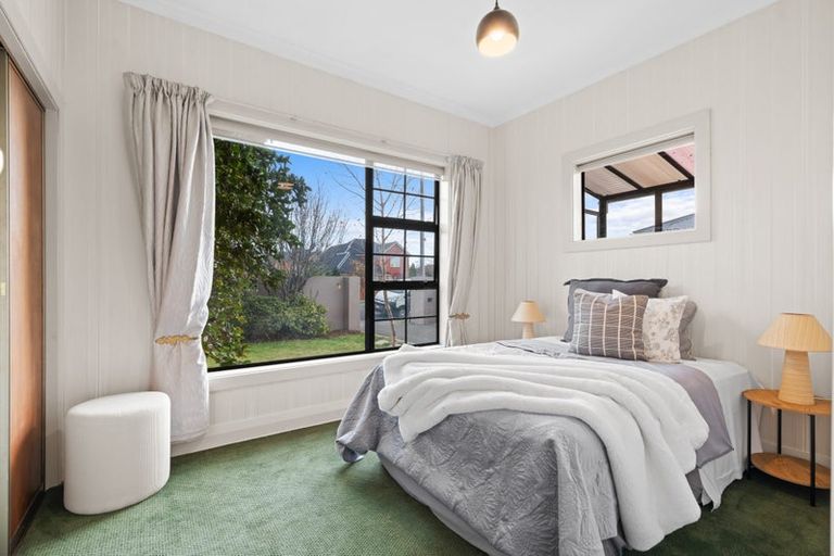 Photo of property in 19 Wharenui Road, Upper Riccarton, Christchurch, 8041